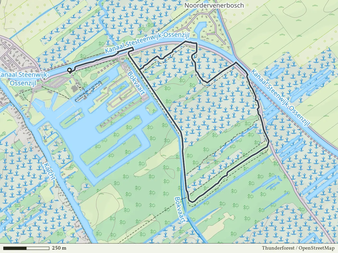 Rode route vanaf Ossenzijl, Weerribben-Wieden